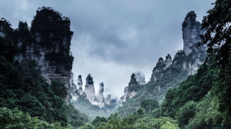 【漓江传说】大漓江三星船/冠岩/穿越十里画廊/蝴蝶泉/尧山/訾洲象山/水上宋城/木龙.御园春/惬意西街/王城东西巷双飞5天