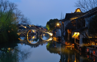 【慢*时光---江南童趣篇】 常州恐龙园+夜宿乌镇西栅（日景.夜景）+上海迪士尼乐园纯玩四日